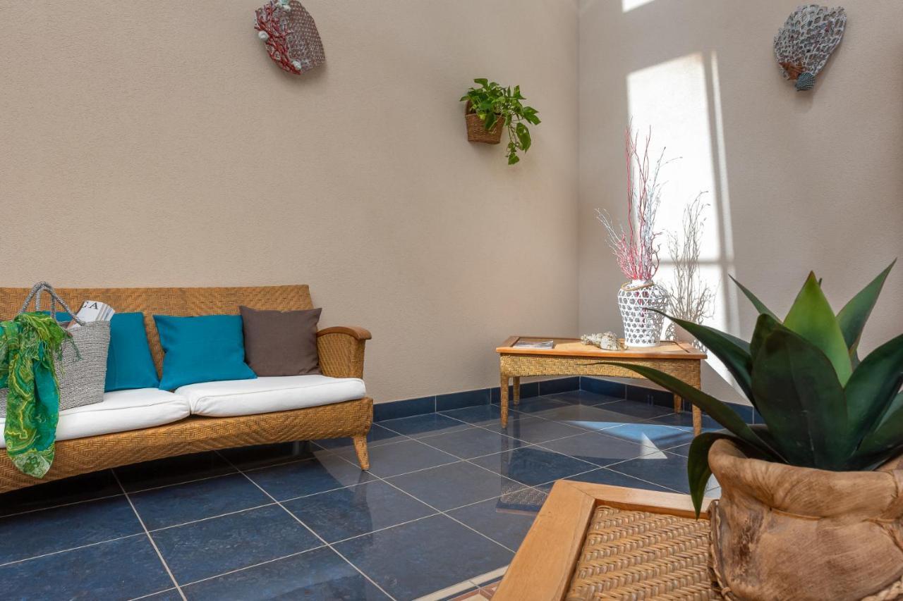 Helios Hotel سان فيتو لو كابو المظهر الخارجي الصورة