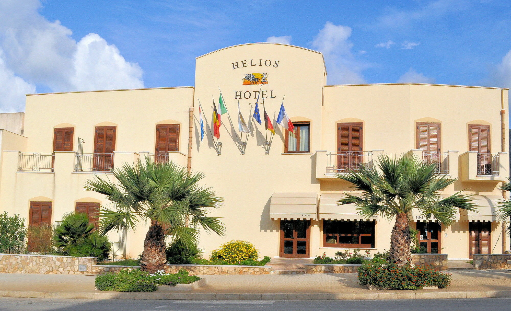 Helios Hotel سان فيتو لو كابو المظهر الخارجي الصورة